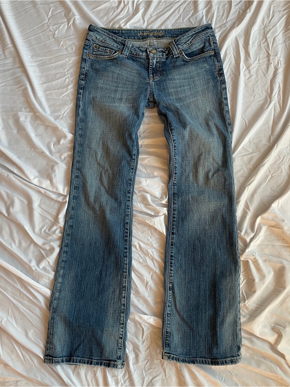 American Eagle Boyfriend 77 Jeans Women 8 Low Rise Medium Wash Relaxed Denim Y2K